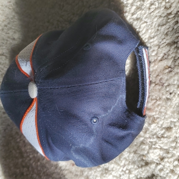 Illinois Fighting Illini Velcro Hat. - Picture 3 of 6